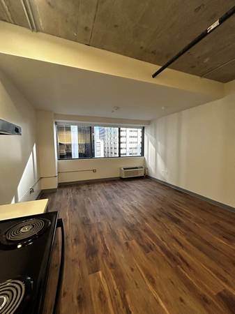 Studio for Rent – Utilities Covered, Quiet & Convenient 1