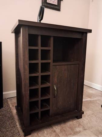 Wine 🍷  and Bar Cabinet 1