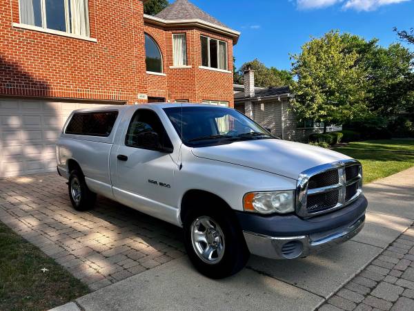2003 Dodge ram 1500 - $2,60063612026674689121