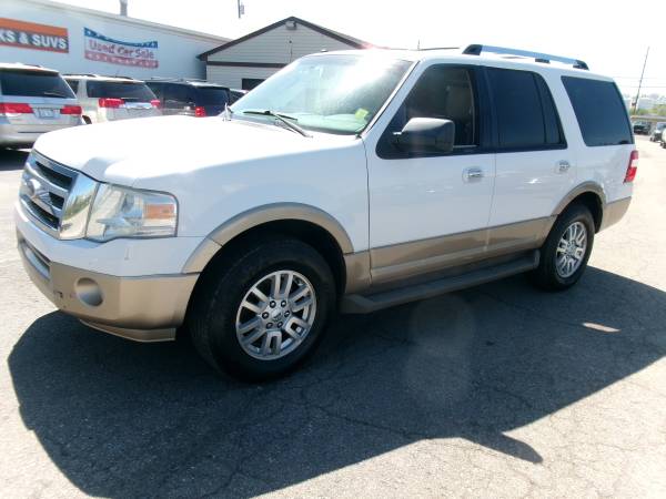 2011 FORD EXPEDITION XLT - $4,595 (WAYNE    MI)63488168245121125