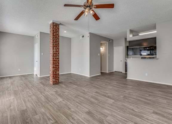 $995 / 1br - 674ft2 - 1B/1B, Dishwasher, Cable Ready (1400 Esters Rd, Irving, TX)63796350836611121