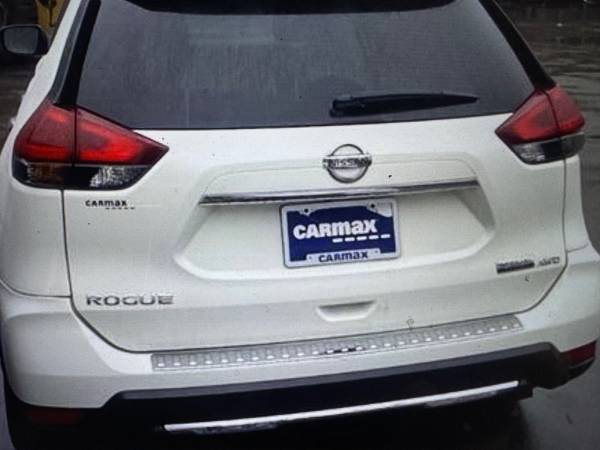 2018 Nissan ROGUE Doors parts interior - $250 (Modesto)63471043932035120