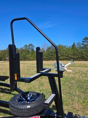 TODAYS SPECIAL!  --- 22 and 24ft  Tandem Axel Pontoon / Tritoon - $3,295 (Knoxville, TN 37924)63470661337475123