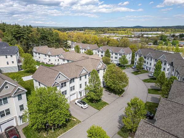 $2800.00 / 2br - 1500ft2 - 2 Bedroom Townhouse Condo with Garage Manchester NH63656212551939120