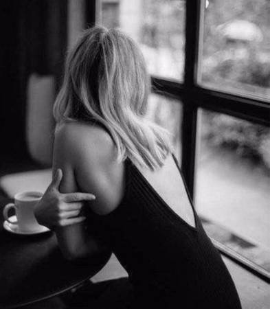 Relaxing massage by Christina 1