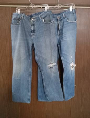 2 Pair for $7 total - Worn out Jeans Kirkland 36x34 and Arizona 38x32 1