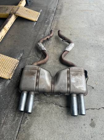 E9X M3 OEM Exhaust 1