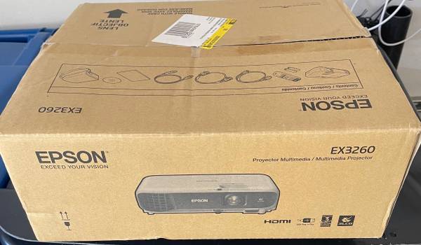 LCD Multimedia Projector 1