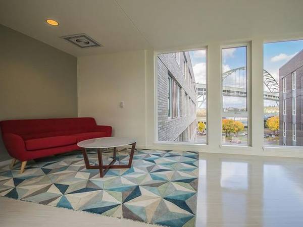 $1,649 / 3br - 1070ft2 - High-Speed Internet Upgrade Optional, Patio/Balcony (The Pearl District)63820795580035123