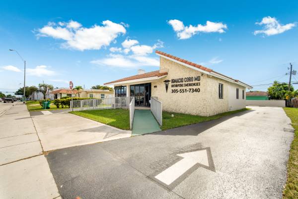 $2,500,000 / 1860ft2 - ATTN: DOCTORS \ CLINICS - MEDICAL OFFICE BUILDING FOR SALE ON BIRD RD (Miami)64049277256835121