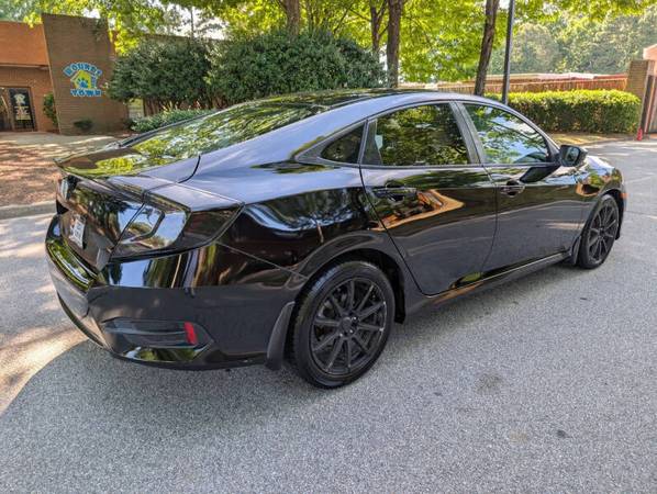2018 Honda Civic LX 4 puertas Sedán - $11,000 (Stone Mountain)63620070760961122