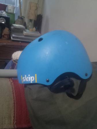 Found bike helmet 1