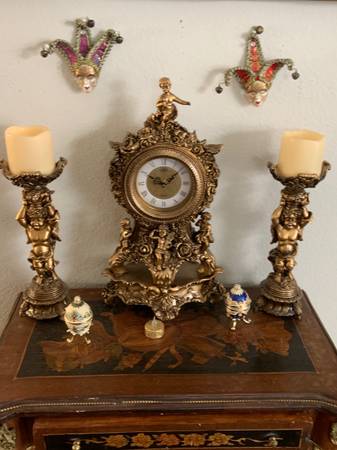 Gorgeous clock set 1