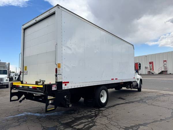 2014 Hino 268 LOW MILES! 27 FT BOX! MAXON LIFTGATE! BACKUP CAMERA! - $39,79963612170812161124