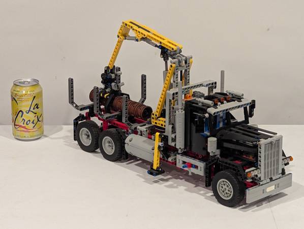used retired LEGO Technic #9397 motorized Logging Truck 1