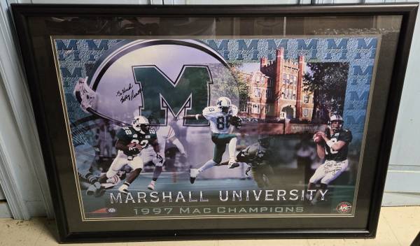 Marshall University Football framed Bob Pruett Chad Pennington Signed 1