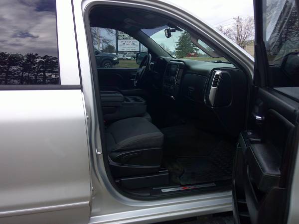 2017 Chevrolet SILVERADO 1500 CREW - Photo 12