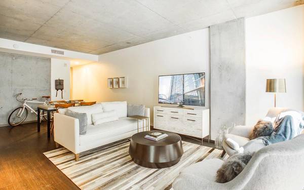 $3,318 / 2br - 1197ft2 - Sleek Kitchen Design, Walking Distance To Dog Parks (Pearl/NW Portland/Downtown/Portland)63956926118019124