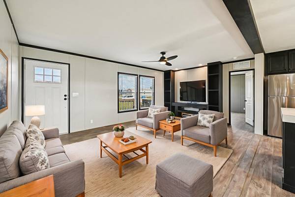Effortless Parking, Professional Management, Convenient Location 1