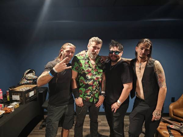 Gigging band is in the need for a committed down to earth Bass Player (Minnesota)64211678388225120