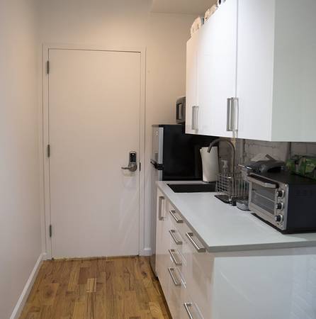 $2,000 / 600ft2 - 600 SF Loft Oficina en alquiler (Chinatown / Little Italy)63827402568963122