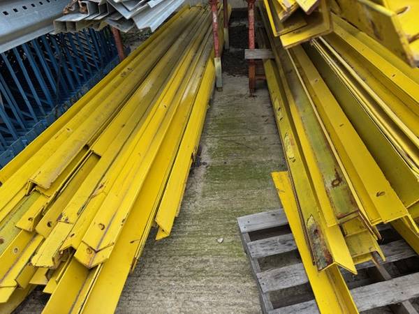 Used Angle: 4" x 3" x 20' - 1/4" 1