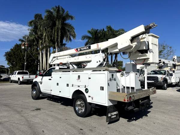 2013 Dodge Ram 5500 45"FT Terex Hi-Ranger Bucket Truck 4x4 - $51,00063489664657027122