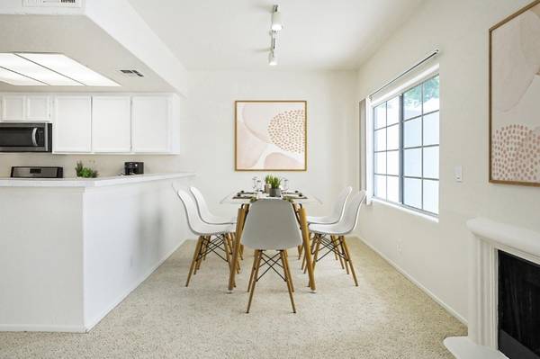$3,559 / 2br - 1176ft2 - 2 Bed, Located in Woodland Hills, Central Air Conditioning (22219 Summit Vue Lane, Woodland Hills, CA)63912984218754124