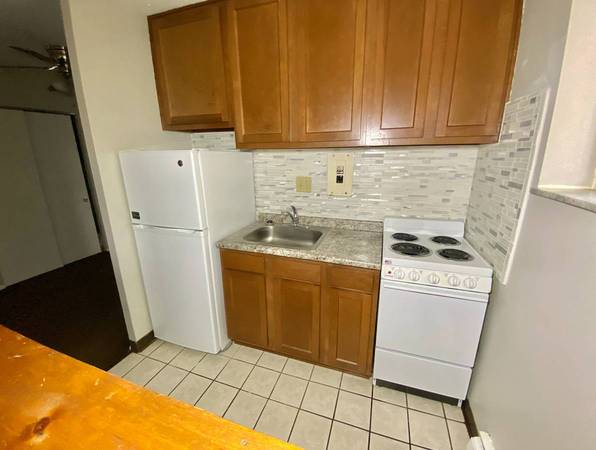 $1,400 / 2br - 750ft2 - 2 bedroom apartment in Slippery Rock (Slippery Rock)64013374889219124