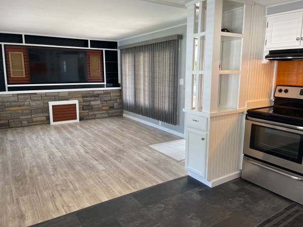 $37,500 / 1br - 554ft2 - Affordable  Mountain living Updated Mobile home (Hendersonville, NC)64029212549377123