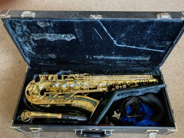 Yamaha Alto Saxophone 52 1