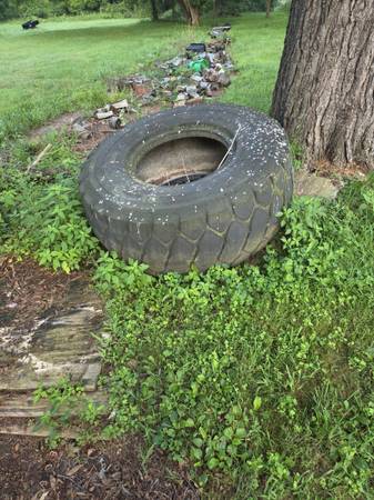 Big XL tire 1