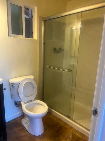 $1,280 / 1br - Habitación con entrada independiente en alquiler (redwood city)63880131782529123