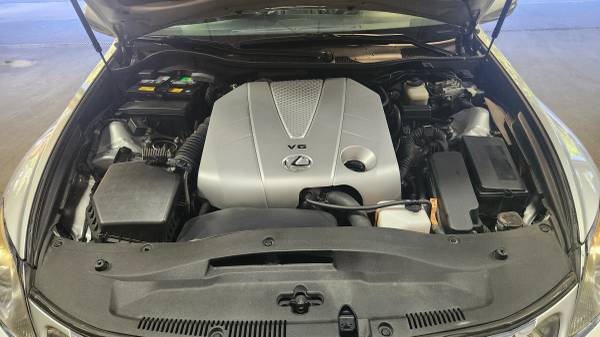 Cream Puff Lexus - $9,700 (Spanway)63623493696129122