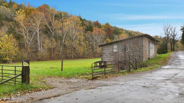 $490,000 Welcome to this Beautiful 54.5-acre Tract (Eidson)64278776792449120