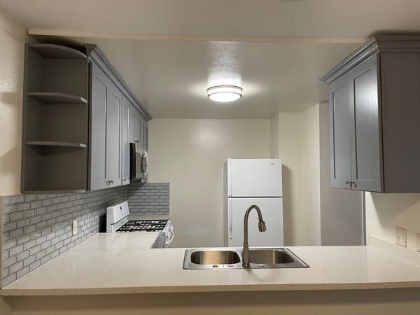 $2,050 / 1br - 700ft2 - Cozy 1-bedroom apartment in Glendale/Eagle Rock (Glendale)63774483416579120