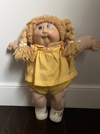 1984 Vintage Cabbage Patch Doll 1