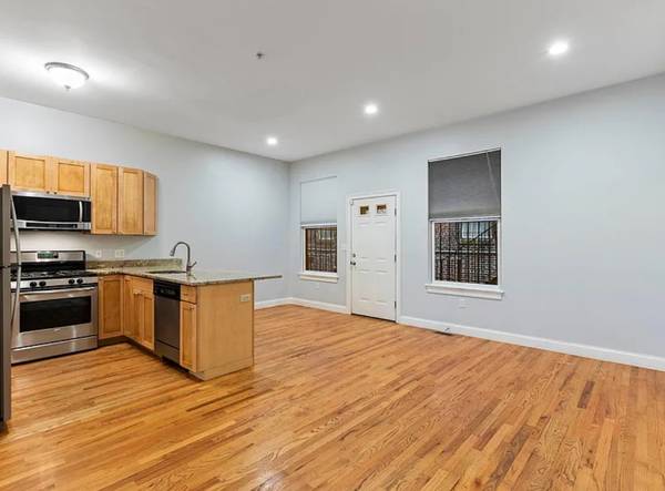 $1,100 / 3br - South End - rooms for rent63690775529347122