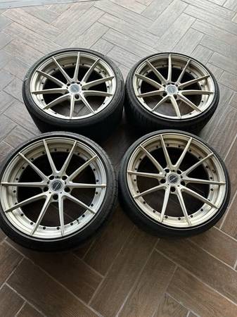 Brixton forged brushed BMW M3 M4 M2 f80 f82 f83 f87- 4 Wheels and tire 1