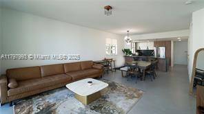 $6,200 / 3br - 1336ft2 - 3 bedroom 2 baths right on the water with access to Marina (NORTH BAY VILLAGE)64049454721665122