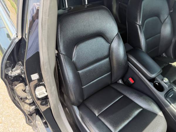 2015 Mercedes Benz GLA 250 - $7,900 (New Orleans)63438987686787124