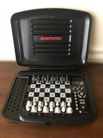 Saitek Kasparov Travel Champion 2100 Chess 1