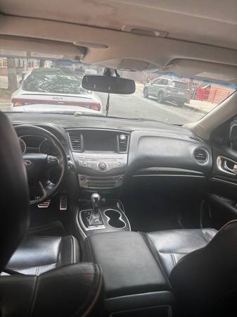 2017 Infiniti QX60 - $7,000 (Jamaica)63469894337027122
