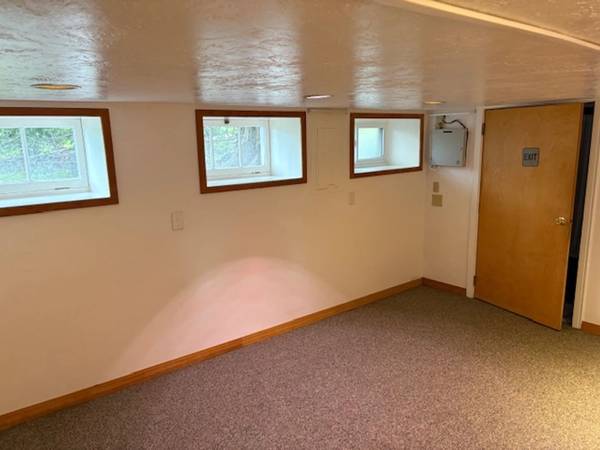 $350 Now showing! Gorgeous 0 Sq Ft Studio! Wonderful deal! (Eugene)63977274454019121