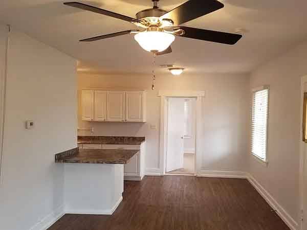 $900 / 3br - 1335ft2 - ''Updated Historic Bungalow in Midtown.'' (3826 N 4th St, Phoenix, AZ)64024826123778123