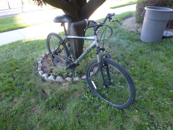 for sale sport bike has aluminum wheel rims fast 1