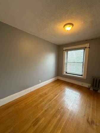$1,252 / 1br - Habitación en alquiler (Back Bay)63828557417987122