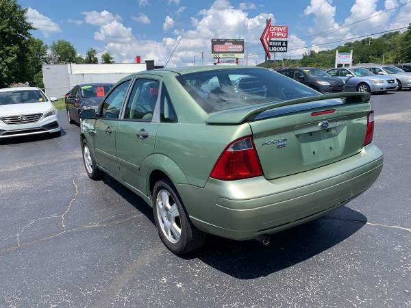 2007 Ford Focus SES - $2,995 (Dixie Hwy)63621786064003123