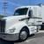 2014 579 peterbilt 4 thumbnail