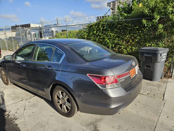 Honda Accord - $2,600 (Hollywood)63489319534337122